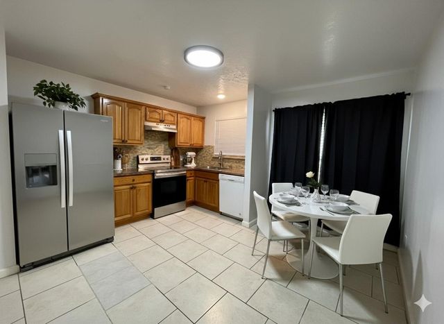 9506 Riverside Lodge Drive, Houston, TX 77083