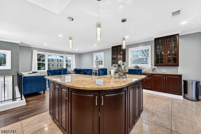 179 Phillips Rd, Franklin Twp., NJ 08873