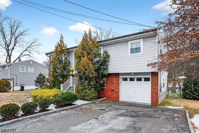 179 Phillips Rd, Franklin Twp., NJ 08873