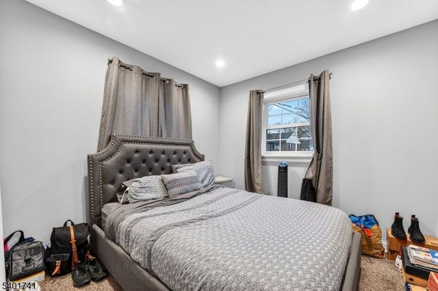 179 Phillips Rd, Franklin Twp., NJ 08873