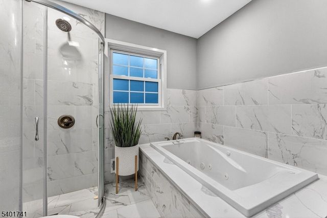 179 Phillips Rd, Franklin Twp., NJ 08873