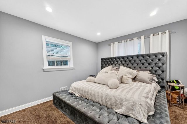 179 Phillips Rd, Franklin Twp., NJ 08873