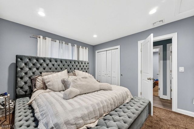 179 Phillips Rd, Franklin Twp., NJ 08873