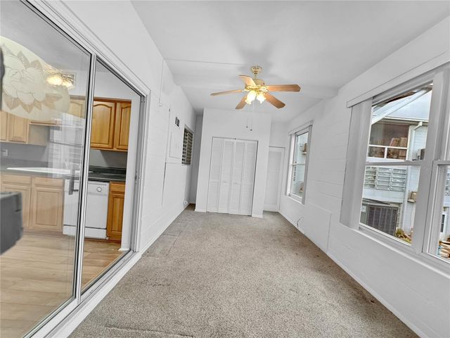 4300 58TH STREET N 1915, Kenneth City, FL 33709
