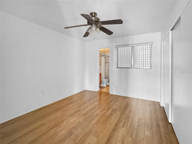 4300 58TH STREET N 1915, Kenneth City, FL 33709