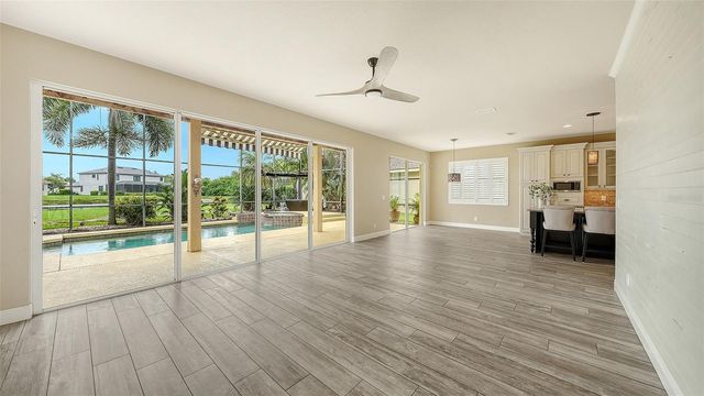 116 NEW BRITON COURT, Bradenton, FL 34212