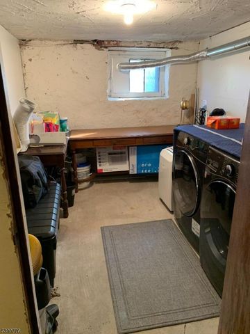 452 Avenue E 4, Bayonne City, NJ 07002