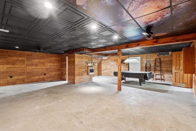 11356 N 500 W, Wheatfield, IN 46392