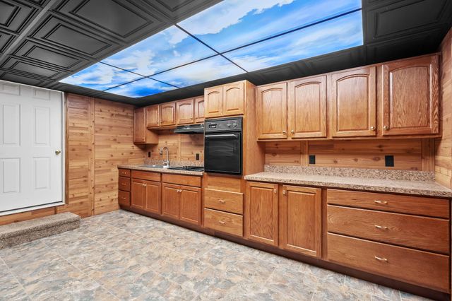 11356 N 500 W, Wheatfield, IN 46392