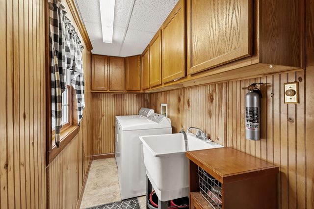 11356 N 500 W, Wheatfield, IN 46392