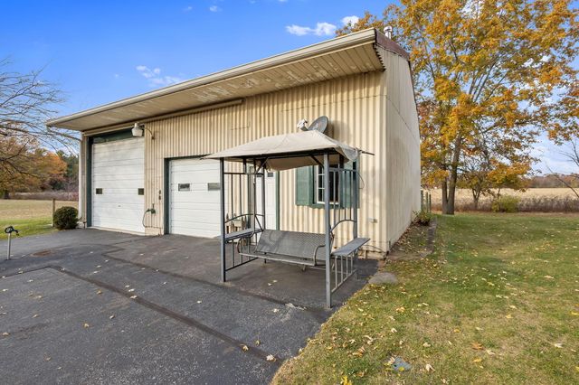 11356 N 500 W, Wheatfield, IN 46392