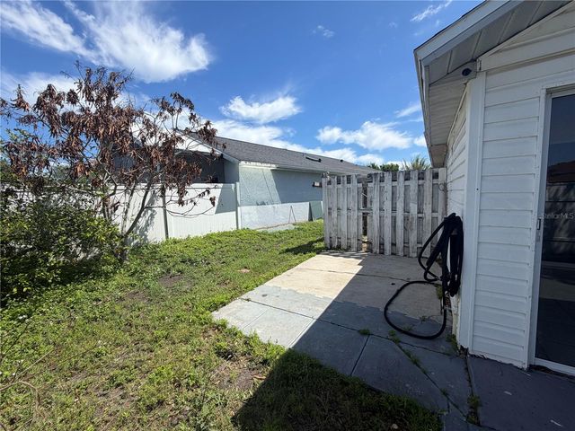 2604 SPRING HILL DR, Kissimmee, FL 34743