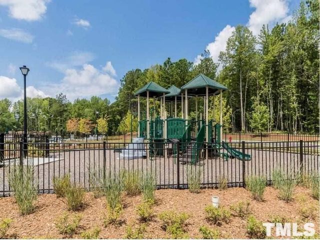 1221 Watcher Way, Apex, NC 27502