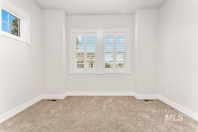 2515 N World Cup Way, Eagle, ID 83616