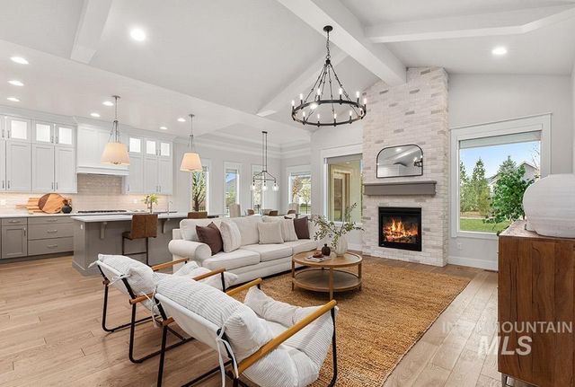 2515 N World Cup Way, Eagle, ID 83616