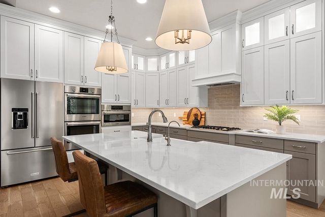 2515 N World Cup Way, Eagle, ID 83616