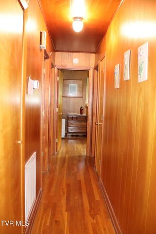 651 Shawnee Avenue, Big Stone Gap, VA 24219