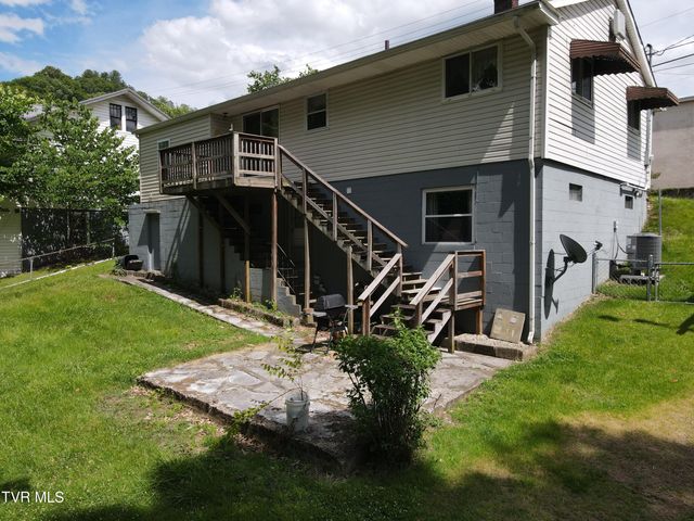 651 Shawnee Avenue, Big Stone Gap, VA 24219