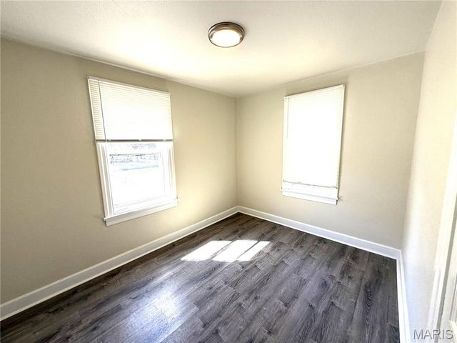 413 S 8th Street, Belleville, IL 62220