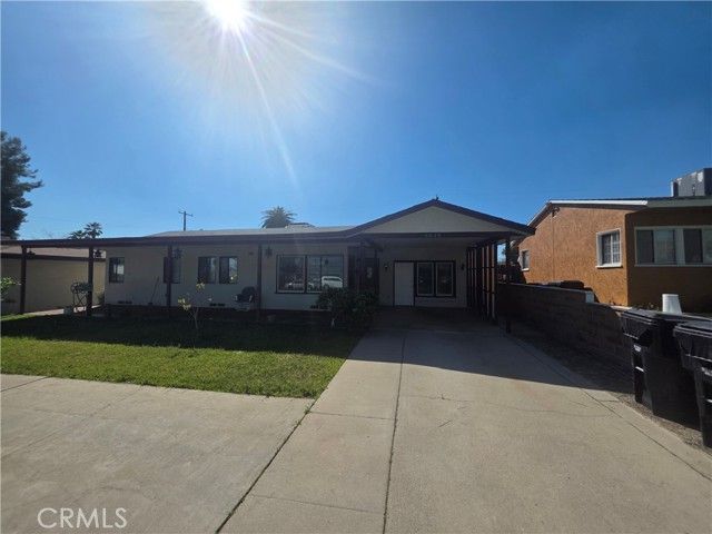 6834 Elmwood, San Bernardino, CA 92404