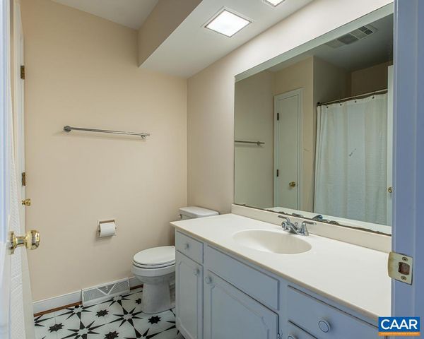 654 CLARKS TRACT, Keswick, VA 22947