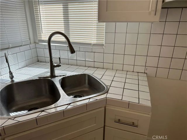 10826 El Rey, Whittier, CA 90606