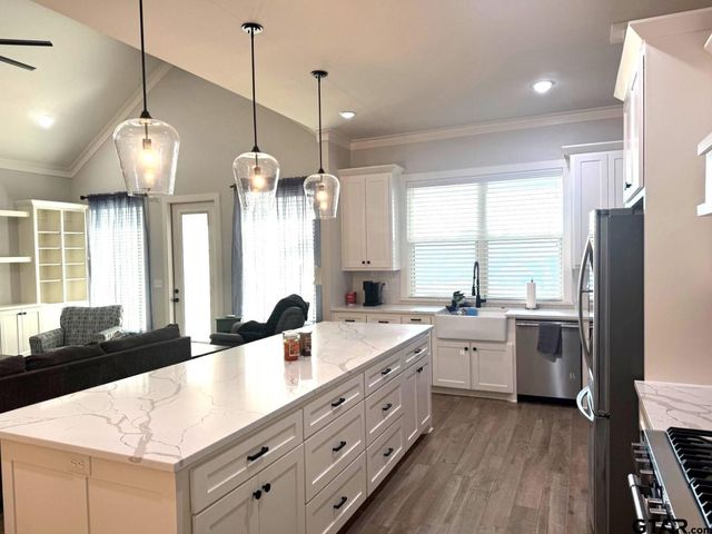 16310 RAINIER, Lindale, TX 75771