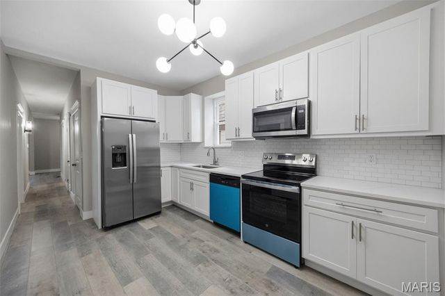 4319 Eichelberger Street, St Louis, MO 63116