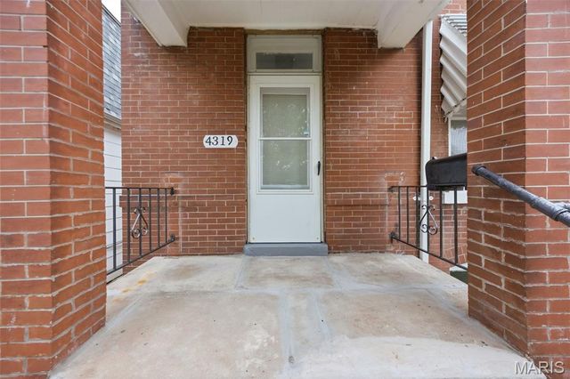 4319 Eichelberger Street, St Louis, MO 63116