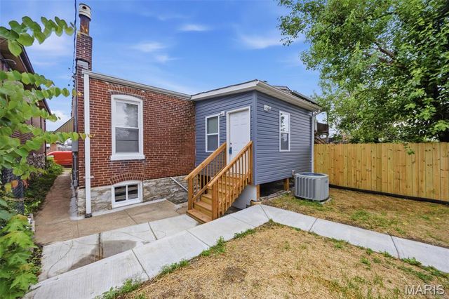 4319 Eichelberger Street, St Louis, MO 63116