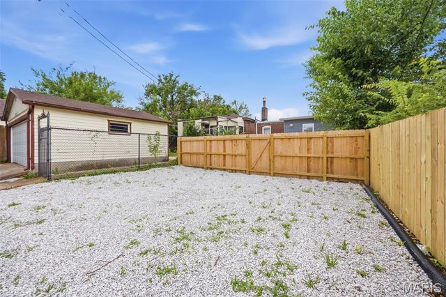 4319 Eichelberger Street, St Louis, MO 63116