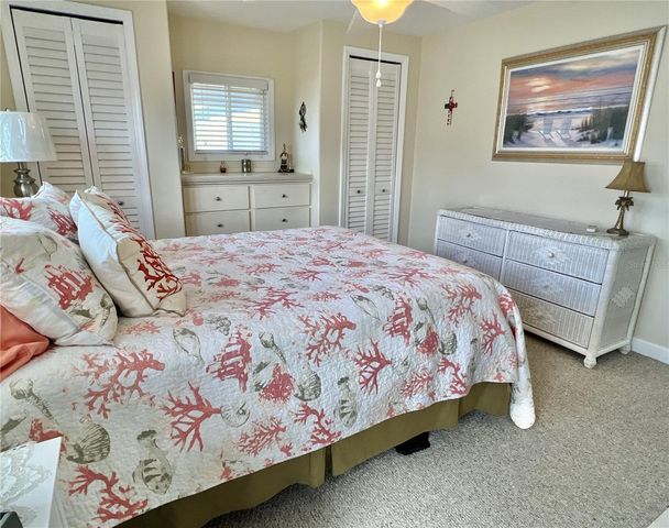 7138 MOUNT HAWTHORNE ROAD NE 586, St Petersburg, FL 33702