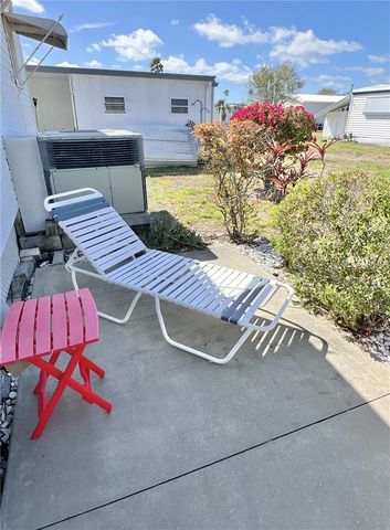 7138 MOUNT HAWTHORNE ROAD NE 586, St Petersburg, FL 33702