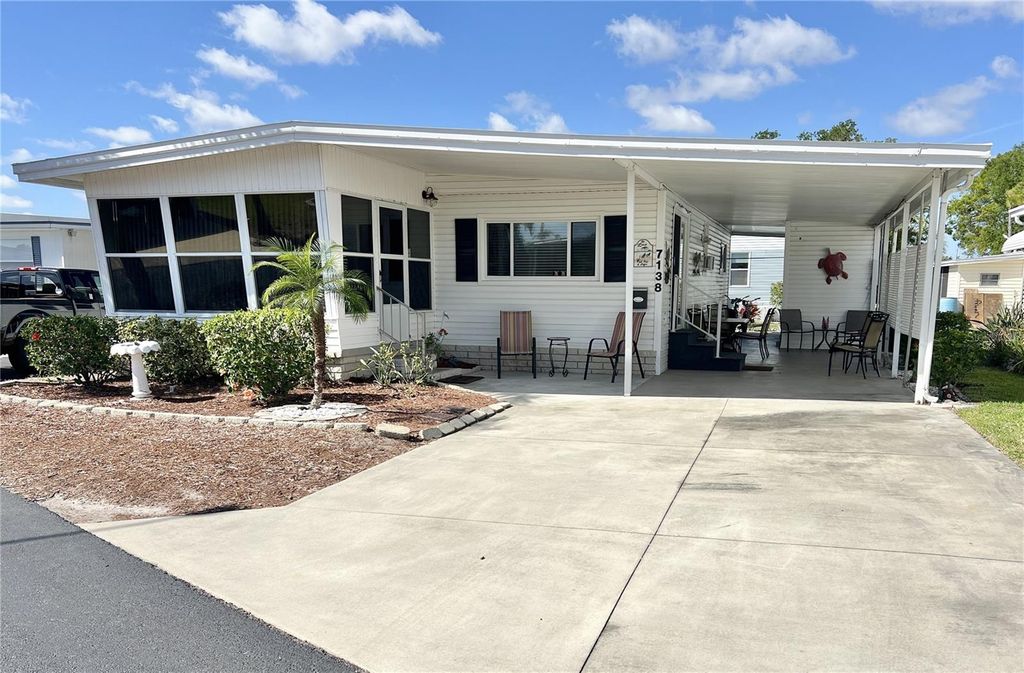 7138 MOUNT HAWTHORNE ROAD NE 586, St Petersburg, FL 33702