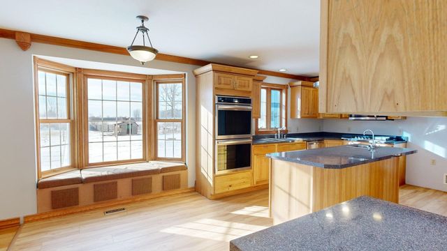 3750 Moccasin, Mount Pleasant, MI 48858