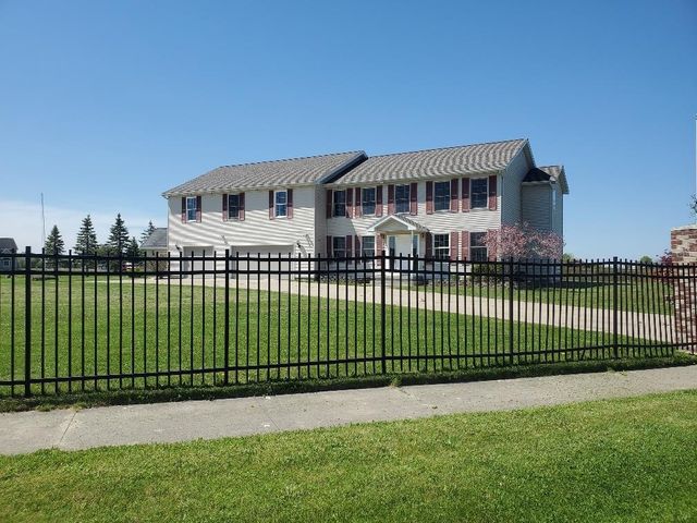 3750 Moccasin, Mount Pleasant, MI 48858