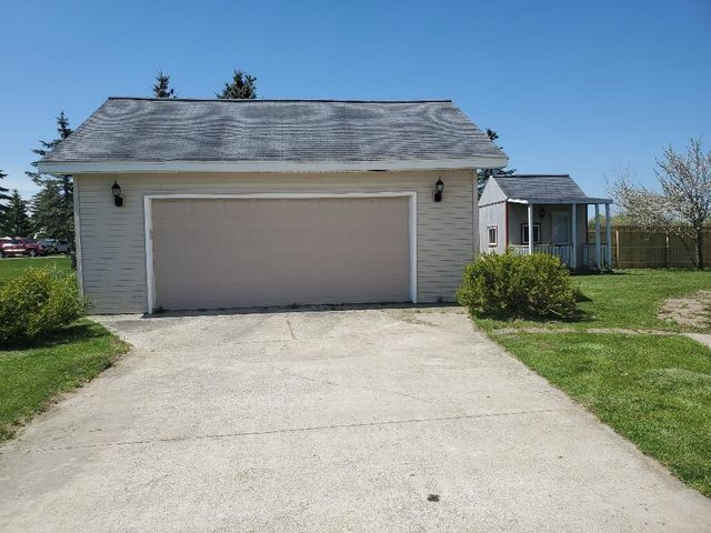 3750 Moccasin, Mount Pleasant, MI 48858