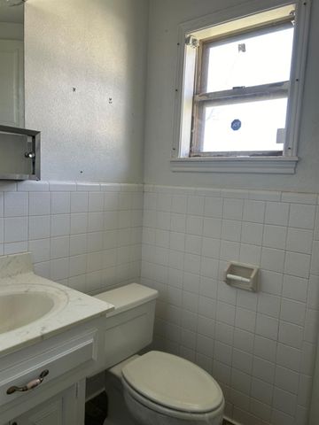 3412 E 18th Street, Lubbock, TX 79403