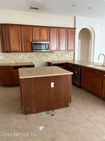 688 WAKEVIEW Drive, Orange Park, FL 32065