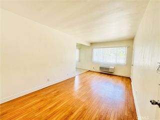10850 Landale St, North Hollywood, CA 91602