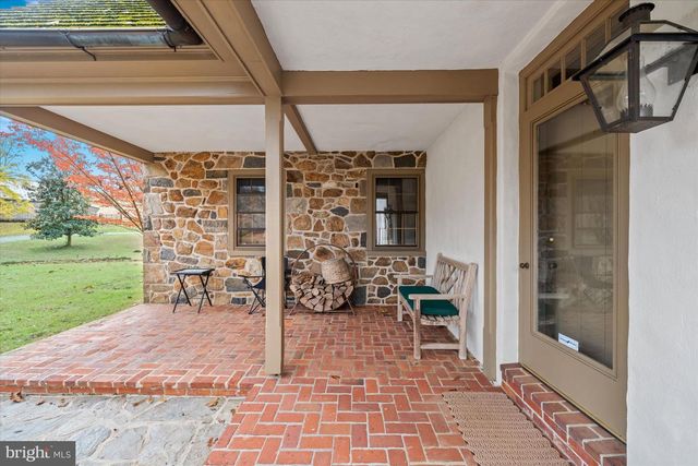 975 BRINTONS BRIDGE RD, West Chester, PA 19382