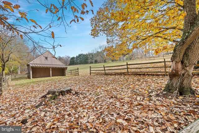 975 BRINTONS BRIDGE RD, West Chester, PA 19382