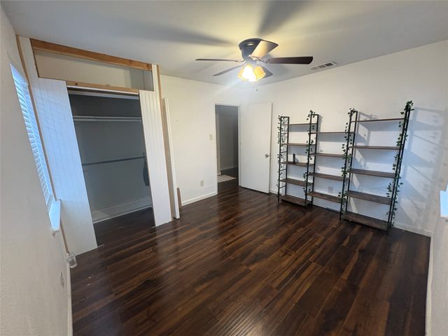 6907 Atha, Dallas, TX 75217