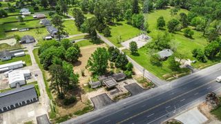 6718 Us Highway 190 E, Livingston, TX 77351