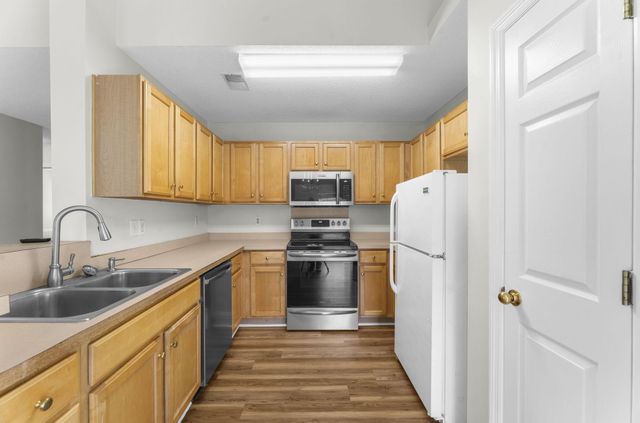 407 Beverly Drive, Summerville, SC 29485