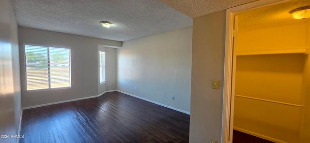 4466 W PALMAIRE Avenue, Glendale, AZ 85301