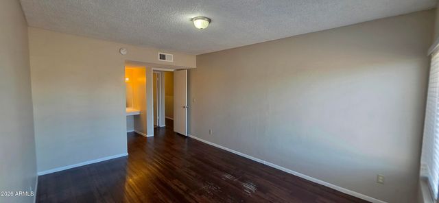 4466 W PALMAIRE Avenue, Glendale, AZ 85301