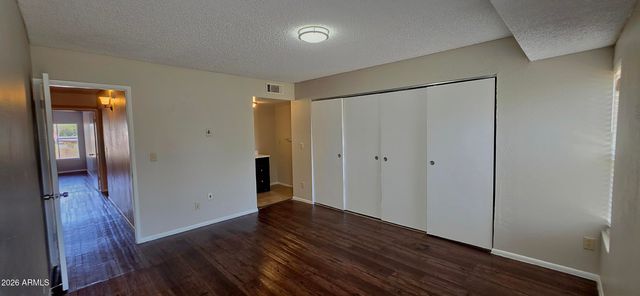 4466 W PALMAIRE Avenue, Glendale, AZ 85301
