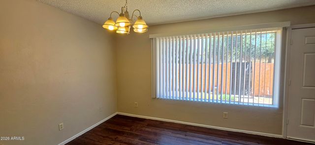 4466 W PALMAIRE Avenue, Glendale, AZ 85301