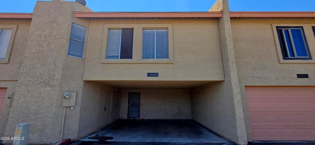 4466 W PALMAIRE Avenue, Glendale, AZ 85301